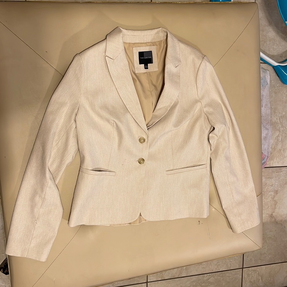 Cream suit jacket